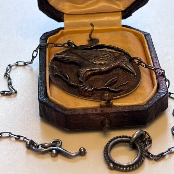 Hand-cast Raven Pendant .925 Oxidized Sterling Pendant on Paperclip Chain - Picture 1 of 8